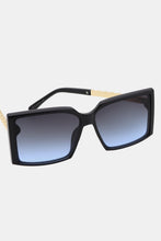 Load image into Gallery viewer, Polycarbonate Frame Square Sunglasses
