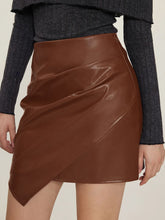 Load image into Gallery viewer, Ruched Mini Skirt with Zipper