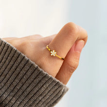 Load image into Gallery viewer, 925 Sterling Silver Enamel Flower Ring