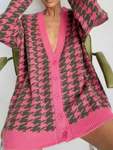 Load image into Gallery viewer, Houndstooth Button Up Long Sleeve Cardigan