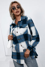 Load image into Gallery viewer, Plaid Button Up Flannel Shirt