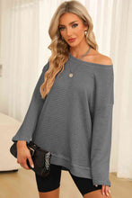 Load image into Gallery viewer, Waffle-Knit Round Neck Long Sleeve Sweatshirt