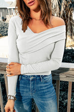 Load image into Gallery viewer, V-Neck Long Sleeve Top