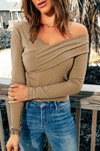 Load image into Gallery viewer, V-Neck Long Sleeve Top