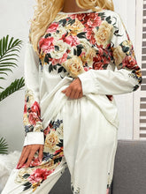 Load image into Gallery viewer, Printed Round Neck Top and Pants Lounge Set
