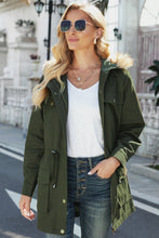 Load image into Gallery viewer, Zipper Snaps Pocket Plush Jacket
