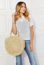 Load image into Gallery viewer, Justin Taylor Beach Date Straw Rattan Handbag in Ivory
