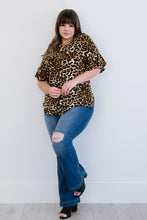 Load image into Gallery viewer, Doe &amp; Rae Lookin&#39; Fabulous Full Size Run Leopard Print Tee

