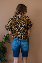 Load image into Gallery viewer, Doe &amp; Rae Lookin&#39; Fabulous Full Size Run Leopard Print Tee
