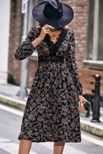 Load image into Gallery viewer, Floral Spliced Lace V-Neck Dress
