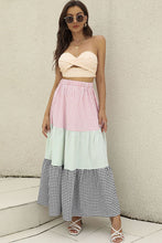 Load image into Gallery viewer, Plaid Strapless Top and Tiered Skirt Set
