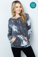 Load image into Gallery viewer, Tie Dye French Terry Sweatshirt Plus Size
