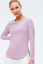 Load image into Gallery viewer, Curved Hem Long Sleeve Yoga Tee
