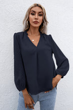 Load image into Gallery viewer, Swiss Dot Puff Sleeve Contrast Blouse
