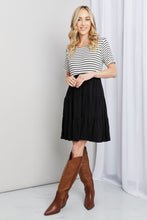 Load image into Gallery viewer, Heimish Full Size Two-Tone Short Sleeve Spliced Dress
