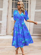 Load image into Gallery viewer, Ruched Printed Surplice Short Sleeve Dress
