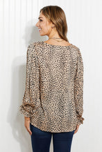 Load image into Gallery viewer, ODDI Full Size Printed Pleated Blouse
