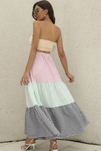 Load image into Gallery viewer, Plaid Strapless Top and Tiered Skirt Set
