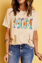 Load image into Gallery viewer, MOM Floral Graphic T-Shirt
