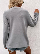Load image into Gallery viewer, Buttoned Exposed Seam High-Low Sweater
