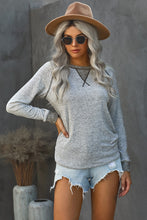 Load image into Gallery viewer, Contrasted Stitching Long Sleeve Top
