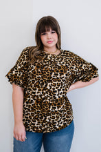 Load image into Gallery viewer, Doe &amp; Rae Lookin&#39; Fabulous Full Size Run Leopard Print Tee
