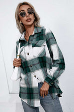 Load image into Gallery viewer, Plaid Button Up Flannel Shirt
