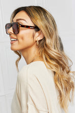 Load image into Gallery viewer, Tortoiseshell Square Polycarbonate Frame Sunglasses
