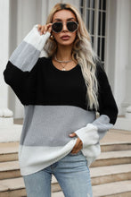 Load image into Gallery viewer, Color Block Long Sleeve Chunky Knit Sweater
