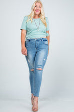 Load image into Gallery viewer, Mid Rise Distressed Skinny Jeans

