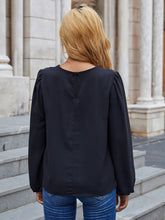 Load image into Gallery viewer, Lace Yoke Puff Sleeve Blouse
