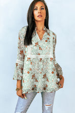 Load image into Gallery viewer, Floral Lace Trim Blouse

