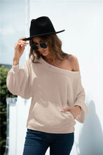 Load image into Gallery viewer, Raglan Sleeve Kangaroo Pocket Top
