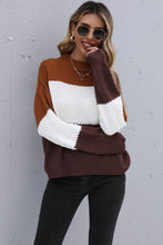 Load image into Gallery viewer, Color Block Long Sleeve Sweater
