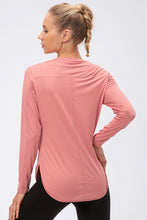 Load image into Gallery viewer, Curved Hem Long Sleeve Yoga Tee
