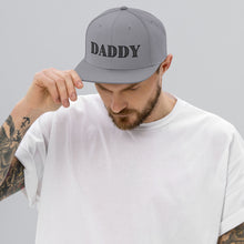 Load image into Gallery viewer, DADDY Snapback Hat
