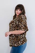 Load image into Gallery viewer, Doe &amp; Rae Lookin&#39; Fabulous Full Size Run Leopard Print Tee
