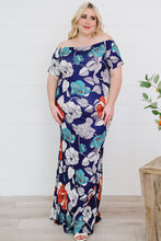 Load image into Gallery viewer, Plus Size Floral Off-Shoulder Short Sleeve Fishtail Dress
