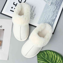 Load image into Gallery viewer, Faux Suede Center Seam Slippers
